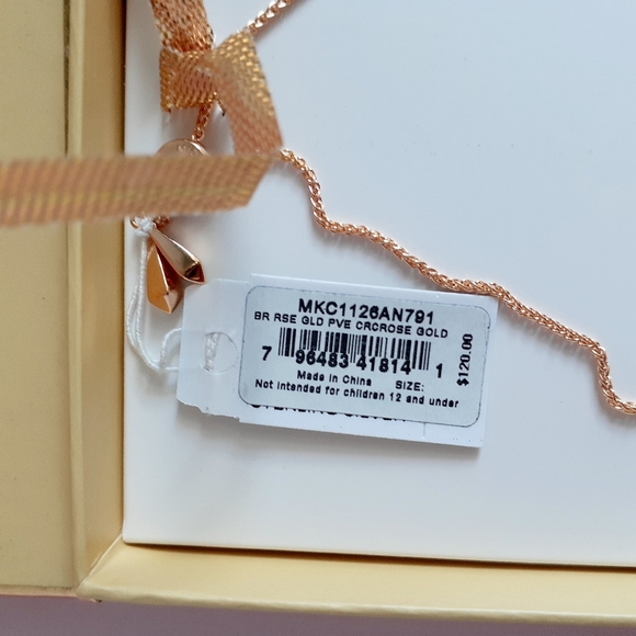 Michael Kors Fine Rose Gold Bracelet NIB - Picture 3 of 6